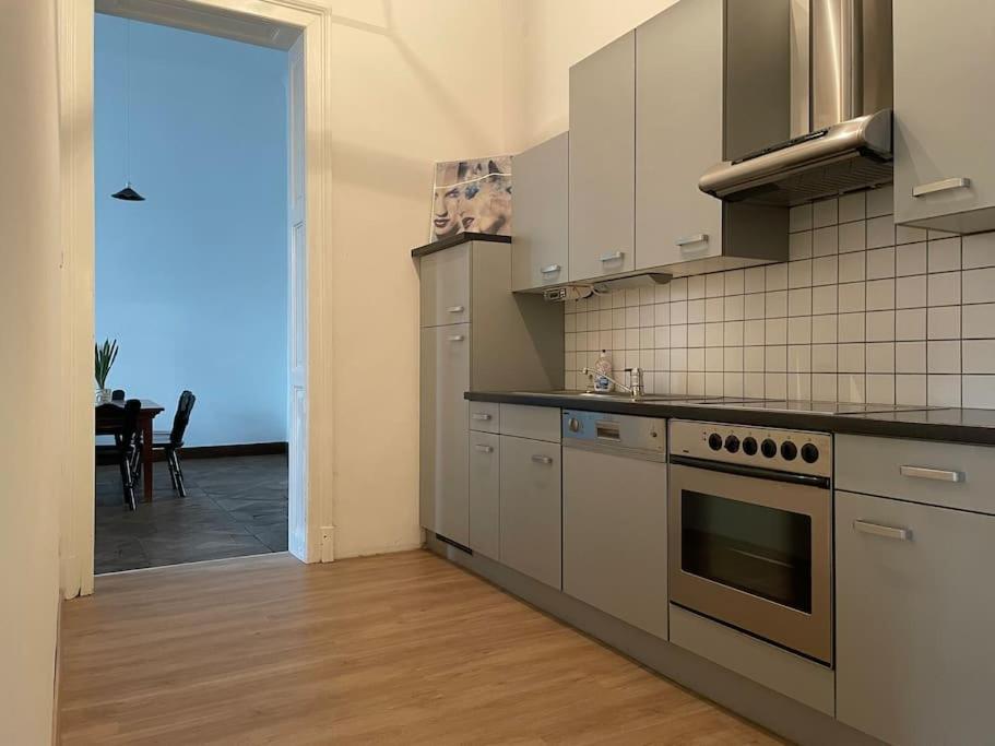 Geraeumige Altbauwohnung Im Zentrum Graz Exterior foto